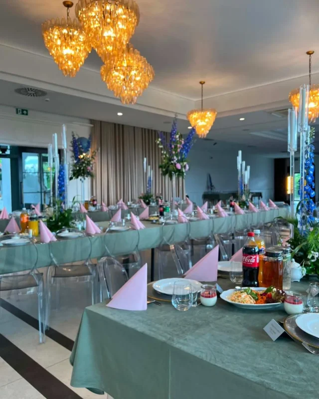 Wnętrze lub aranżacja przyjęcia w Restauracji Stenka
