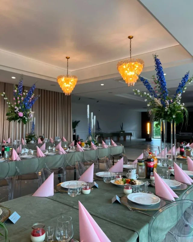 Wnętrze lub aranżacja przyjęcia w Restauracji Stenka
