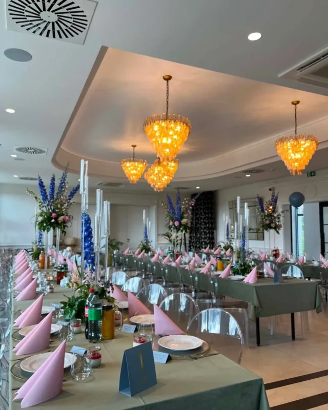 Wnętrze lub aranżacja przyjęcia w Restauracji Stenka
